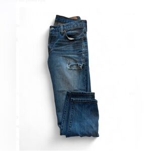 Levi’s W26 Medium Wash Jeans